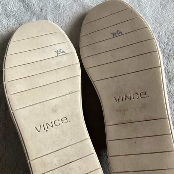 Vince Barron Suede Sport Slip-On Sneaker Charcoal Gray Unisex EU Sz 39 - Picture 6 of 14